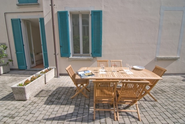 private rear terrace