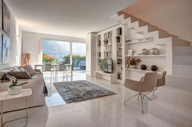 Lussuosa Villa Oliveto Lario Fronte Lago RIf.LC151.--17_rid