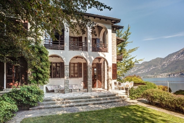 Lussuosa Villa Oliveto Lario Fronte Lago RIf.LC151.--54_rid