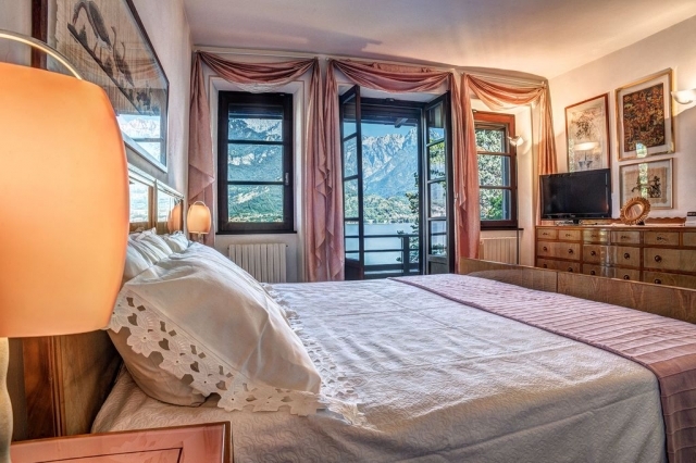 Lussuosa Villa Oliveto Lario Fronte Lago RIf.LC151.--93_rid