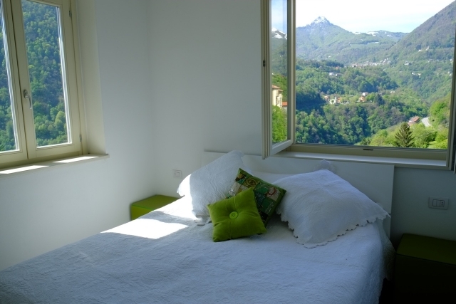 2nd double bedroom