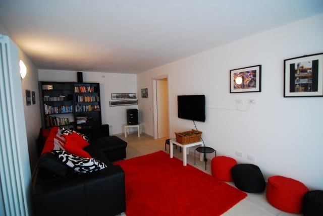 lower ground floor 2nd living area