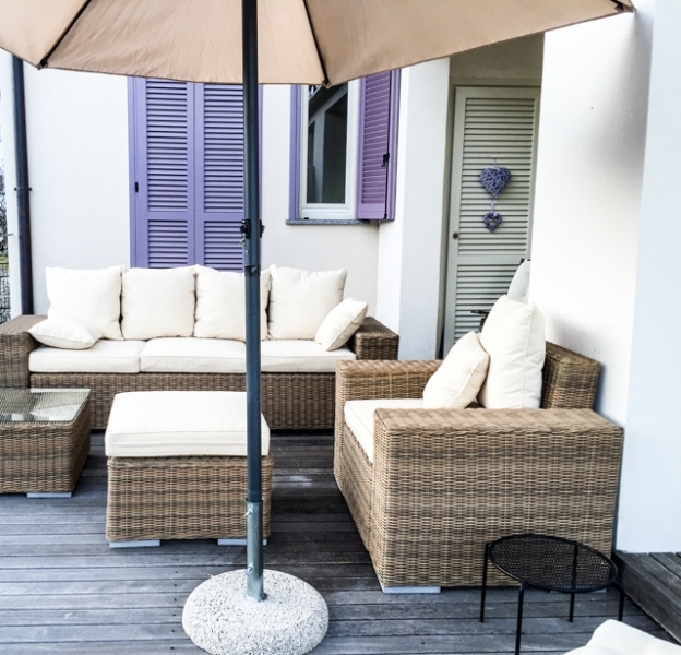 side patio