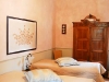 twin bedroom
